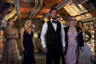 Arrow - Crisis on Earth-X, Part 2