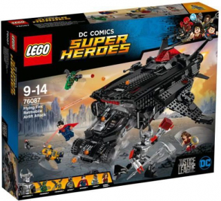 Lego SUPER HEROES Atak powietrzny Batmobila