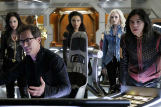 Legends of Tomorrow - Crisis on Earth-X, Part 4