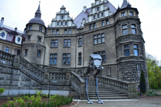 Sebastian Kucharski - popkulturowe rzeźby ze złomu