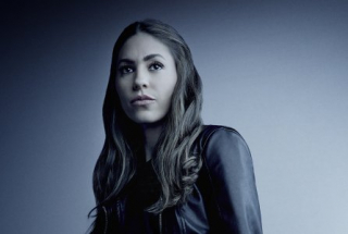 Natalia Cordova-Buckley - Agenci T.A.R.C.Z.Y.