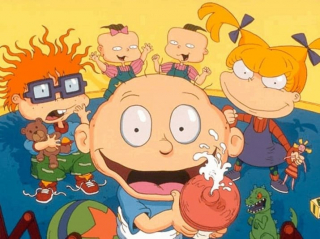 Serial rozwijany był pod kryptonimem "Rugrats" - to także tytuł animacji emitowanej w stacji Nickelodeon