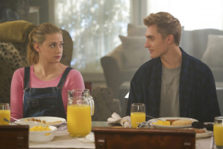 Riverdale: sezon 2, odcinek 11 - zdjęcie