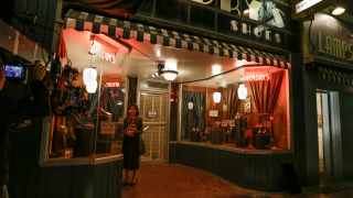 Kształt wody - szkice i zdjęcia z planu