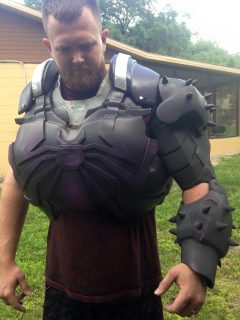 Iron Venom - Robert Abercrombie