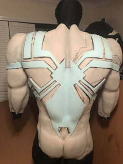 Iron Venom - Robert Abercrombie