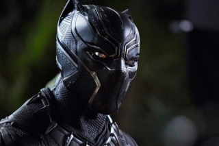 Nowy kostium T'Challi ma swój odpowiednik w komiksowej serii "Doomwar", w której to Czarna Pantera chciał znaleźć strój, który będzie bardziej korzystał z magii niż z samego vibranium