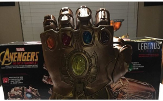 Avengers Wojna bez granic - Rękawica Nieskończoności