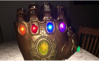 Avengers Wojna bez granic - Rękawica Nieskończoności