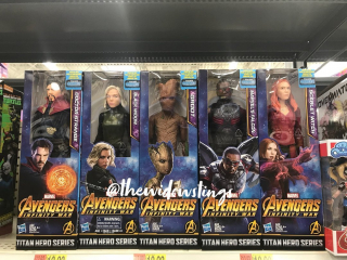 Avengers Wojna bez granic - zdjęcie figurek