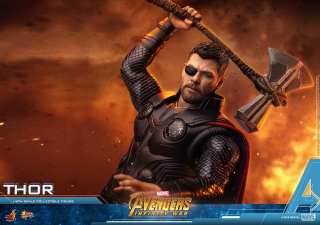 Avengers: Wojna bez granic - zabawki promocyjne