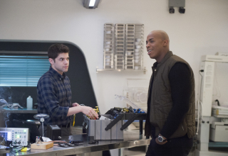 Supergirl: sezon 3, odcinek 14