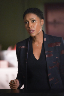 Black Lightning: sezon 1, odcinek 8