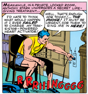 Najdziwniejsze momenty komiksowych Mścicieli - Tony Stark musi podłączać się do gniazdka