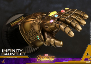 Rękawica Nieskończoności - Hot Toys