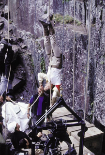 Lara Croft: Tomb Raider - zdjęcie z planu serii filmów akcji