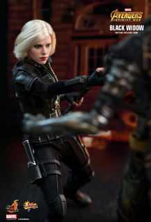 Czarna Wdowa - figurka Hot Toys