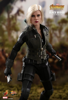 Czarna Wdowa - figurka Hot Toys