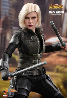 Czarna Wdowa - figurka Hot Toys