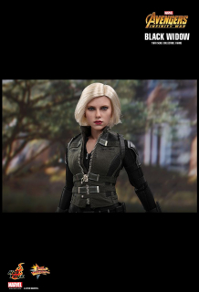 Czarna Wdowa - figurka Hot Toys