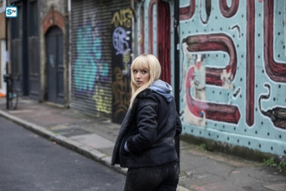 Humans - odcinek 1, sezon 3.