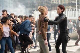 Supergirl: sezon 3, odcinek 23