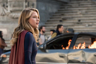 Supergirl: sezon 3, odcinek 23