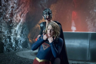 Supergirl: sezon 3, odcinek 23