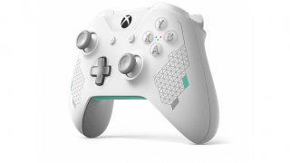 Xbox Wireless Controller – Sport White Special Edition