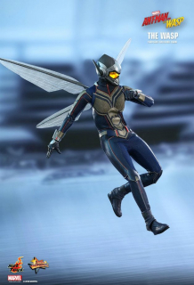 Wasp - zdjęcia figurki kolekcjonerskiej