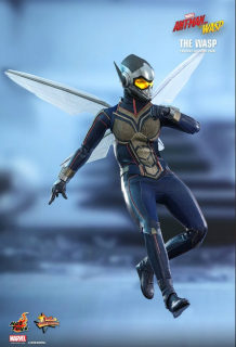 Wasp - zdjęcia figurki kolekcjonerskiej