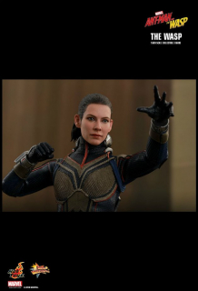 Wasp - zdjęcia figurki kolekcjonerskiej