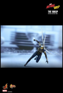 Wasp - zdjęcia figurki kolekcjonerskiej