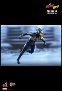 Wasp - zdjęcia figurki kolekcjonerskiej