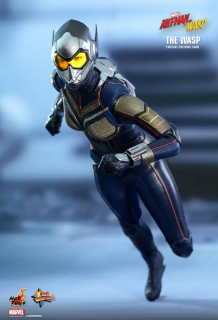 Wasp - zdjęcia figurki kolekcjonerskiej