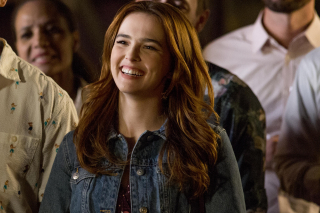 Zoey Deutch w Swatamy swoich szefów