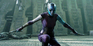 Trzon nowych Avengers mogą tworzyć: Iron Man, Hawkeye, Nebula, Kapitan Ameryka, Ant-Man, Hulk i War Machine; aktorzy wcielający się w ich role pojawiali się razem na kilku zdjęciach z planu