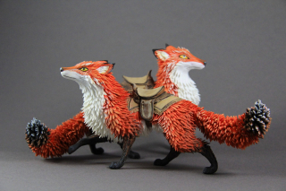 Rzeźby przedstawiające stworzenia z gry World of Warcraft