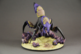 Rzeźby przedstawiające stworzenia z gry World of Warcraft