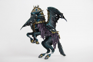 Rzeźby przedstawiające stworzenia z gry World of Warcraft