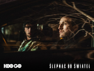 Ślepnąc od świateł - zdjęcie