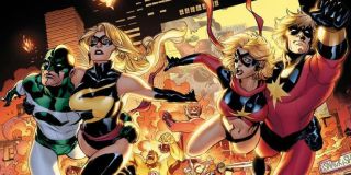 W komiksach dla Carol Danvers istotny staje się wątek kryzysu tożsamości; jest on związany zarówno z jej przeszłością, jak i faktem, że na przestrzeni czasu czterokrotnie zmieniano jej superbohaterskie alter ego