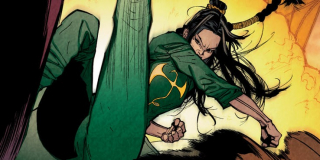 Jednym z przodków Colleen ma być Wu Ao-Shi, znana też jako Królowa Piratów z Zatoki Pinghai; w komiksach obie postacie nie były ze sobą powiązane; Wu Ao-Shi była za to pierwszą kobietą, która weszła w posiadanie tytułu Iron Fista; korzystając z mocy potrafiła ją przelać na wypuszczane z łuku strzały