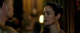 Carrie-Anne Moss jako Ellaria Sand