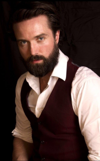 Emmett J Scanlan