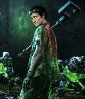 Jake Gyllenhaal jako Człowiek Zagadka