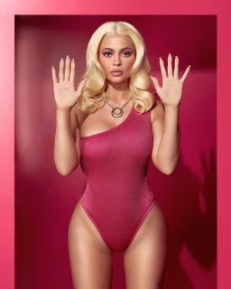 Kylie Jenner jako Barbie