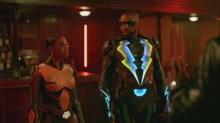 Black Lightning sezon 2 odcinek 8 - zdjęcie
