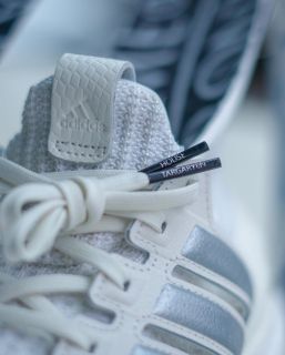 Daenerys - buty Adidas z serialu Gra o tron