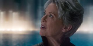 Jeśli już mowa o Najwyższej Inteligencji - być może twórcy nadali jej ludzką postać, a w jej rolę wcieli się Annette Bening